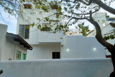 Greek Style construction